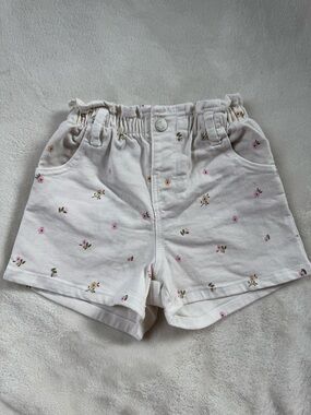 Zara White Floral Embroidered Girls' Shorts